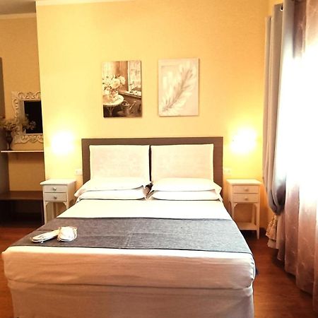 Li Muntigeddi B&B San Teodoro  Exterior foto
